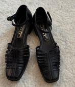 Elegante zwarte leren schoenen - Maat 36, Verzenden, Zo goed als nieuw, Zwart, Schoenen met lage hakken