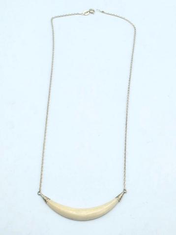 Vintage Zilveren Ketting Met Hertshoorn  beschikbaar voor biedingen