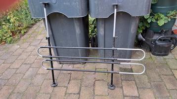 Hondenrek voor auto beschikbaar voor biedingen