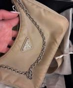 Prada nylon bag, Ophalen of Verzenden, Zo goed als nieuw, Zwart, Handtas