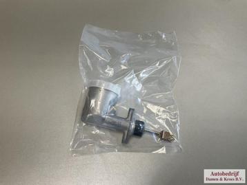 Triumph TR4A 0.7’’ Bore Brake Master Cylinder 132909 beschikbaar voor biedingen