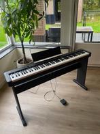 Elektrische piano (niet geheel meer goed werkend), Ophalen, Gebruikt, Zwart, Overige typen