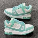 Lv sneakers, Ophalen of Verzenden, Zo goed als nieuw