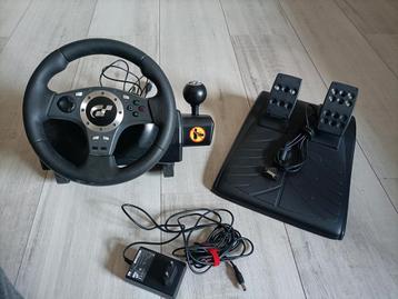 Logitech Driving Force Pro Stuur + Pedalen beschikbaar voor biedingen