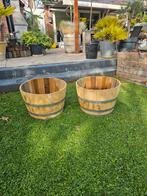 2 Halve Wijnvaten Kastanjehout - Bloembakken/Decoratie, Tuin en Terras, Ophalen of Verzenden