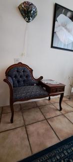 Telefoonbankje notenhout, Antiek en Kunst, Antiek | Meubels | Stoelen en Banken, Ophalen