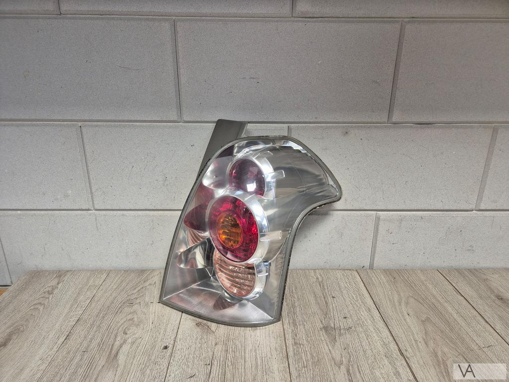 Toyota Corolla verso 2004 - 2008 achterlicht rechts €100, Auto-onderdelen, Verlichting, Gebruikt, -, -, Ophalen of Verzenden