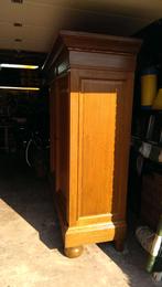 Massief eiken wandmeubel, Ophalen, Gebruikt, Met deur(en), 150 tot 200 cm