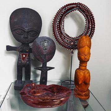 Afrikaanse Houtsnijwerken Collectie - Beelden en Kunstobject beschikbaar voor biedingen
