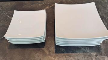 Servies borden van Medard de Noblat uit Limoges beschikbaar voor biedingen