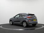 Hyundai Kona EV Premium 64 kWh | Leder | All season banden, Origineel Nederlands, Te koop, Zilver of Grijs, 5 stoelen