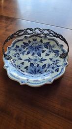 Delftsblauw bonbonschaaltje met verzilverde hendel., Antiek en Kunst, Ophalen of Verzenden
