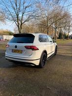 Volkswagen Tiguan 2.0TSI 221PK 4M  Virtual/pano/R-line, Auto's, 4 cilinders, 1984 cc, Wit, Vierwielaandrijving
