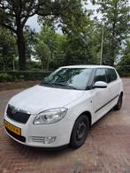 Skoda Fabia 1.4 TDI 59KW Greenline 2010 APK NIIEUW, Voorwielaandrijving, Stof, 1095 kg, Wit