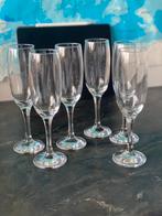 Zes mooie champagne glazen in nieuw staat 21 cm hoog, Ophalen of Verzenden, Zo goed als nieuw, Overige typen
