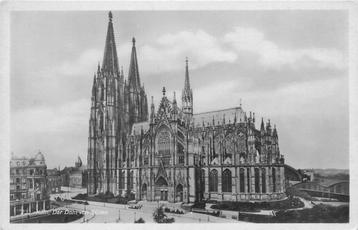 (381-233-019) Koln Der Dom von Suden beschikbaar voor biedingen