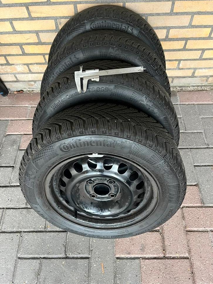 Continental winterbanden met velgen, bijna nieuw. 14 inch, Auto-onderdelen, Banden en Velgen, Banden en Velgen, Winterbanden, 14 inch