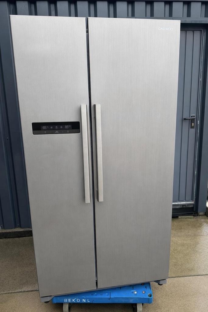 Ruime Daewoo Koelkast/Vriezer - Perfect Werkend!, Witgoed en Apparatuur, Koelkasten en IJskasten, Gebruikt, Met aparte vriezer