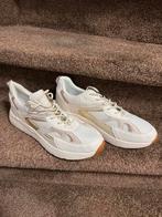 Nieuwe Bluebox sneakers maat 46 voor 35 euro unisex, Kleding | Dames, Schoenen, Ophalen of Verzenden, Zo goed als nieuw, Sneakers of Gympen