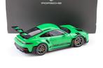 1:18 Porsche 911 992 GT3 RS Python Green 2022 Norev Dealer, Auto, Norev, 70-72 Av. de Bohlen, Vaulx-en-Velin, 69120, France, Norev