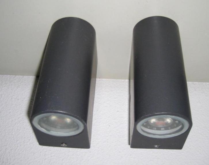Twee Z.G.A.NW. Tuinspots 12 volt, Tuin en Terras, Buitenverlichting, Zo goed als nieuw, Spots, IJzer, Minder dan 50 watt, Netvoeding