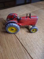 Dinky Toys. Massey Harris Tractor, Ophalen of Verzenden, Gebruikt, Tractor of Landbouw, Dinky Toys