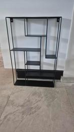 Wandrek zwart 60 hoog bij 40 breed, Huis en Inrichting, Woonaccessoires | Wandplanken en Boekenplanken, Ophalen of Verzenden, Zo goed als nieuw