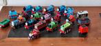 Thomas de Trein Locomotief 16 Stuks + 5 Wagonnetjes, Kinderen en Baby's, Speelgoed | Thomas de Trein, Gebruikt, Ophalen of Verzenden