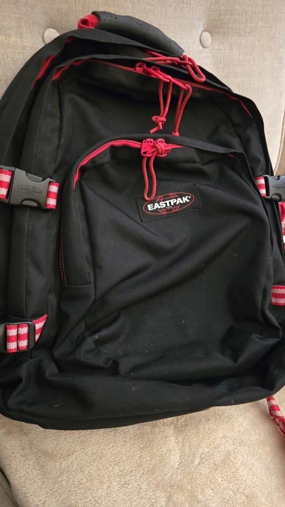 Eastpak Rugzak met Laptopvak, Sieraden, Tassen en Uiterlijk, Tassen | Rugtassen, Ophalen of Verzenden, Gebruikt, 25 tot 40 cm