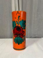 Vintage vaas ,met rode roos,cilinder vaas, Antiek en Kunst, Ophalen of Verzenden
