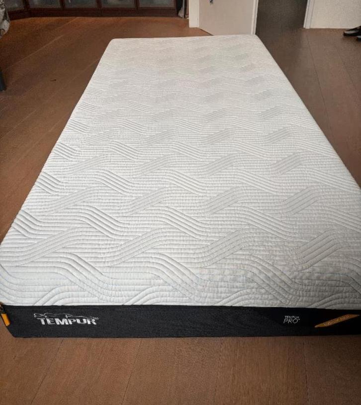 Tempur Pro Medium Matrassen - 2 stuks - 90 x200 cm - ZGAN, Huis en Inrichting, Slaapkamer | Matrassen en Bedbodems, Zo goed als nieuw