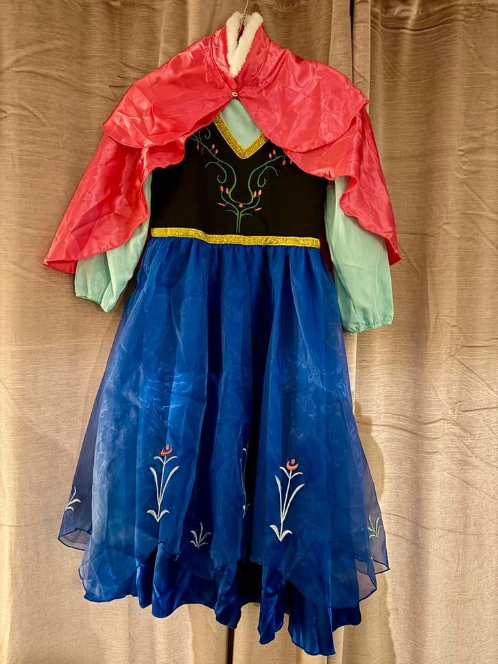 Frozen Anna Verkleedjurk met cape en pruik - Maat 120-158, Kinderen en Baby's, Carnavalskleding en Verkleedspullen, Nieuw, Meisje
