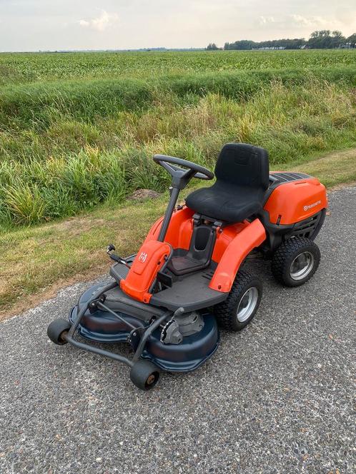 Husqvarna r112c 2018, Tuin en Terras, Zitmaaiers, Zo goed als nieuw, 90 tot 120 cm, Mulchfunctie, Ophalen
