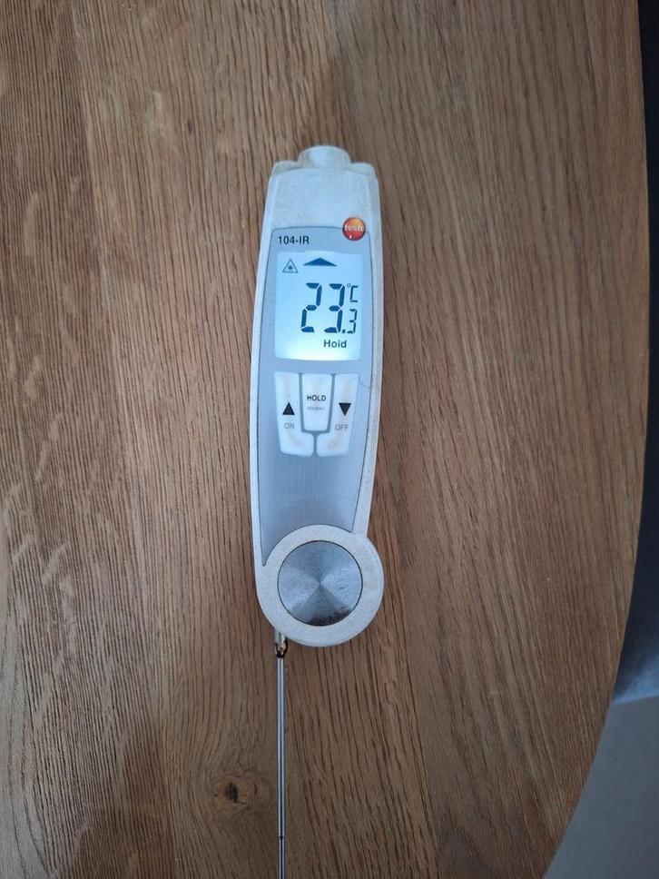 testo 104-IR - Multifunctionele infrarood en steekthermomete, Huis en Inrichting, Woonaccessoires | Thermometers, Zo goed als nieuw