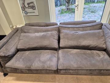 Te koop bankstel.  beschikbaar voor biedingen