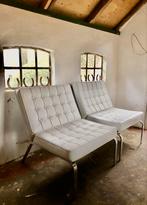 Set fauteuils faux leather remake Barcelona chair, Huis en Inrichting, Fauteuils, Overige materialen, 75 tot 100 cm, Gebruikt