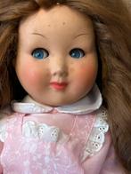 Antieke pop met flirt ogen, Ophalen of Verzenden, Zo goed als nieuw, Pop