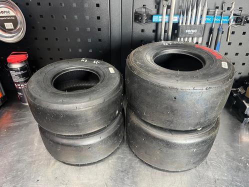 Kart banden - gebruikt -  Vega rood M1 / mini, Sport en Fitness, Karting, Gebruikt, Onderdelen Kart, Ophalen of Verzenden