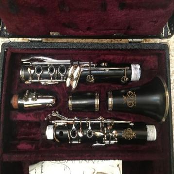 Amati ACL 311  Wood Clarinet met glazen Zinner mondstuk beschikbaar voor biedingen