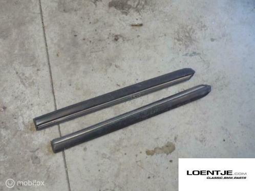 Stootlijst achterscherm BMW e30 coupe twee deurs 325i 320 et, Auto-onderdelen, Carrosserie en Plaatwerk, BMW, Gebruikt, Ophalen of Verzenden