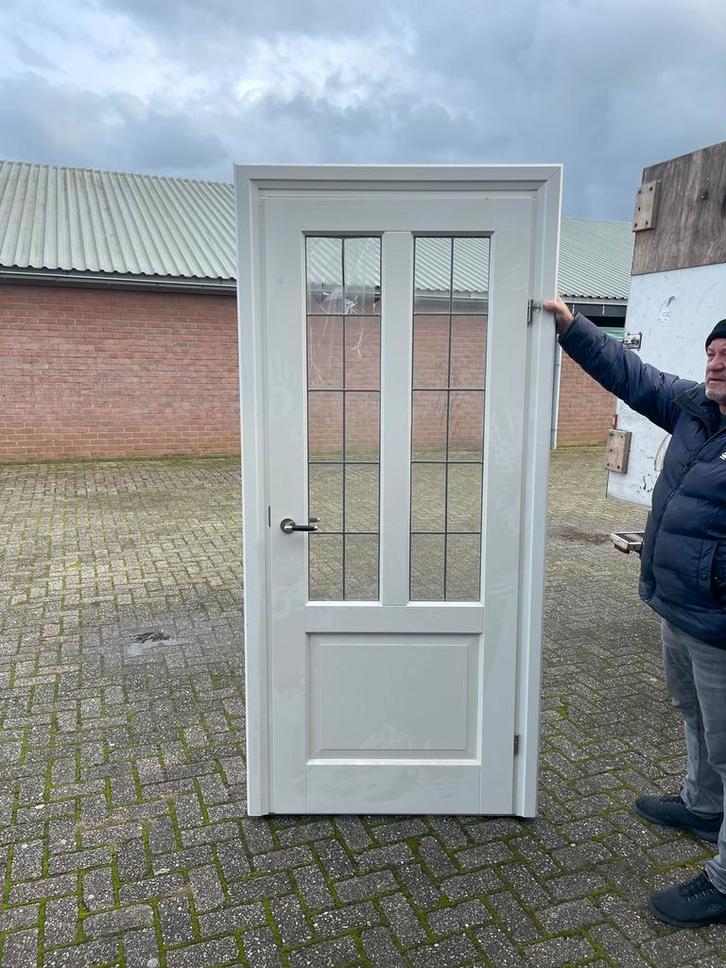 Hardhouten kozijn met binnendeur met glas in lood, Doe-het-zelf en Verbouw, Deuren en Horren, Nieuw, Binnendeur, 200 tot 215 cm