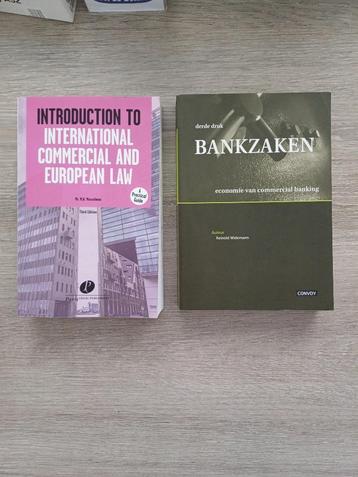 Boeken Business Studies jaar 3 Banking & Insurance beschikbaar voor biedingen