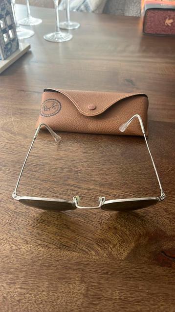 Rayban Zonnebril beschikbaar voor biedingen
