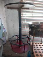 2 Vaste Hangtafels, Ophalen