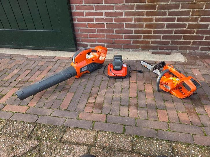 Husqvarna bladblazer tophandle kettingzaag accuset., Tuin en Terras, Hand-tuingereedschap, Zo goed als nieuw, Overige soorten