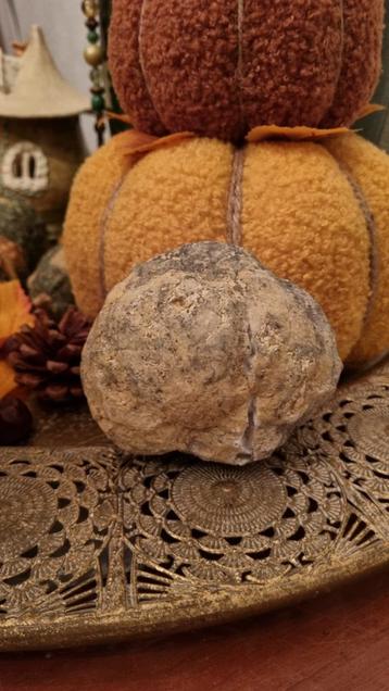 Bergkristal Geode - 612 gram beschikbaar voor biedingen