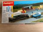 Auhagen H0 11348 Laadperron, Hobby en Vrije tijd, Modeltreinen | H0, Overige merken, Gelijkstroom of Wisselstroom, Brug, Tunnel of Gebouw