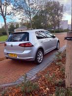Volkswagen Golf 1.2 TSI 77KW 5D 2015 Grijs, Auto's, Voorwielaandrijving, Zwart, 4 cilinders, 610 kg