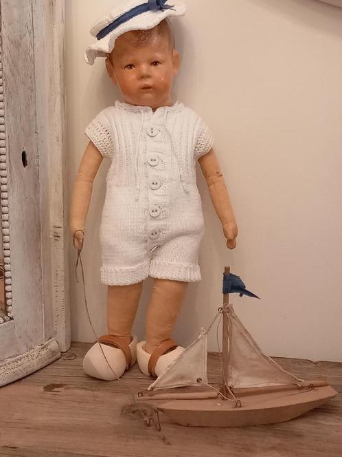 Vintage hand gebreide poppen hansop + hoedje jaren 50 strand, Antiek en Kunst, Antiek | Speelgoed, Ophalen