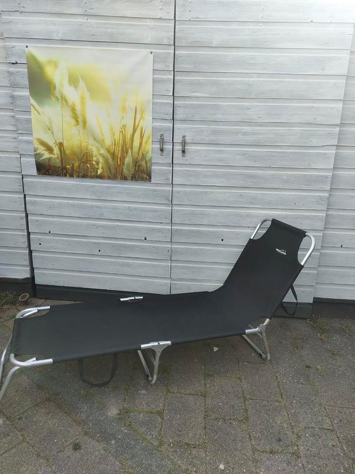 Redcliffs Ligbed - Zo Goed Als Nieuw, Tuin en Terras, Ligbedden, Zo goed als nieuw, Aluminium, Inklapbaar, Verstelbaar, Ophalen